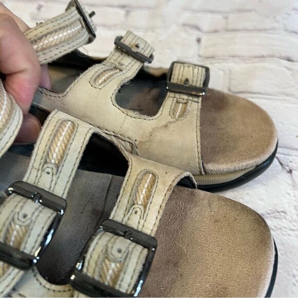 Clark Brown Leather Sandals size 7M - Picture 6 of 9